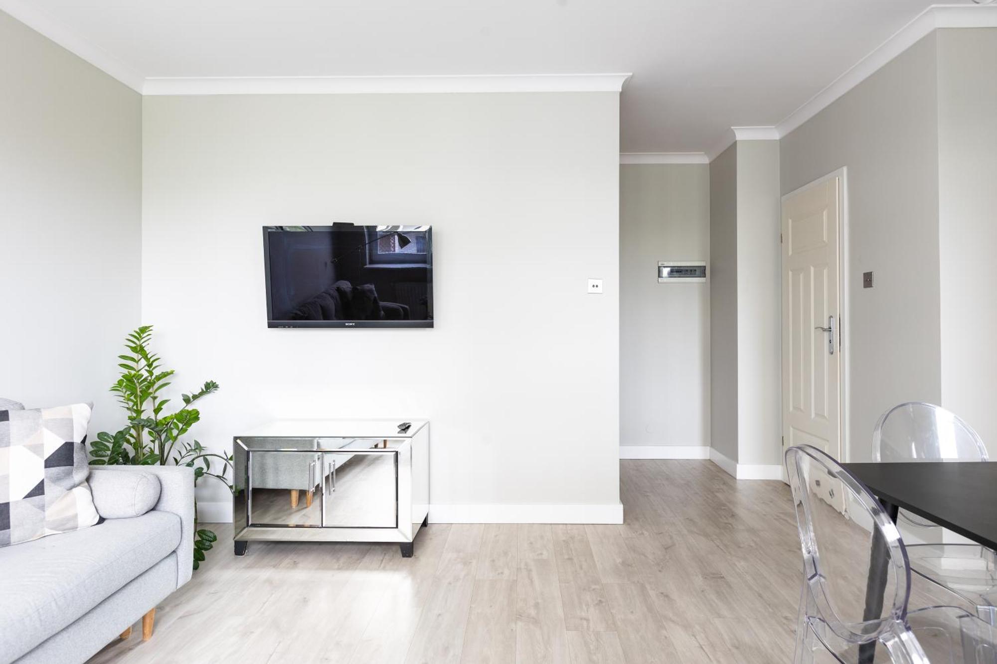Apartament,Nowe Miasto 2Pokoje, 4Osoby, Parking, Loggia, Udogodnienia Dla Dzieci Poznan Exterior photo
